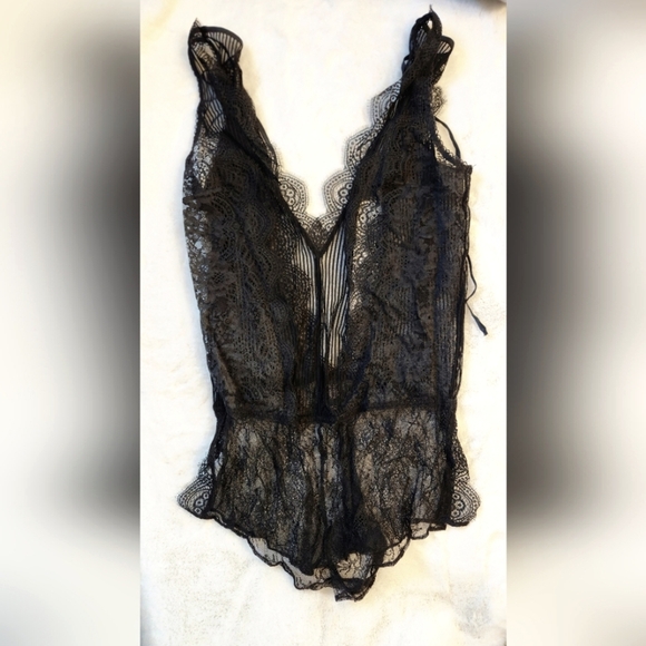 NWOT Victoria Secret Black Lace Teddy - Picture 5 of 7